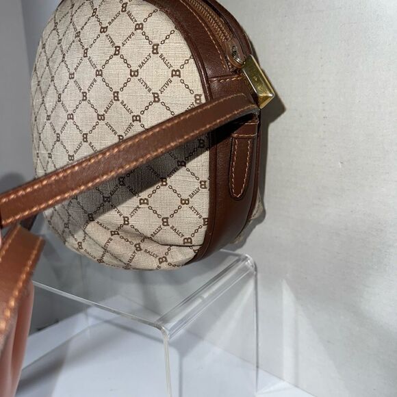 NWOT Bally Canteen - Picture 4 of 10